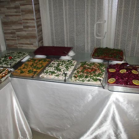 Mandarin Beach Otel Gumuldur Esterno foto