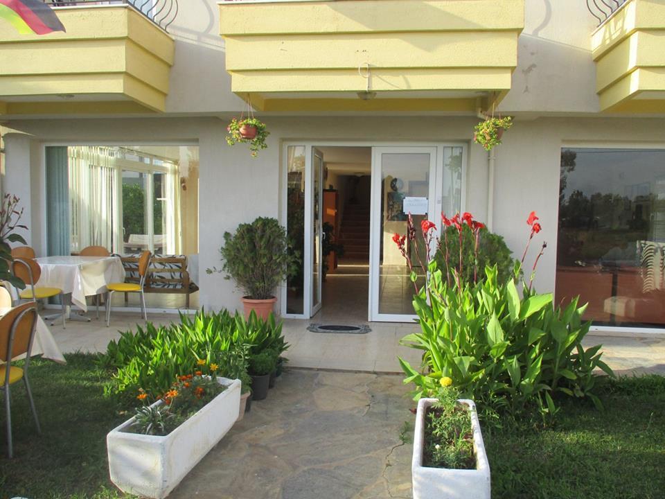Mandarin Beach Otel Gumuldur Esterno foto