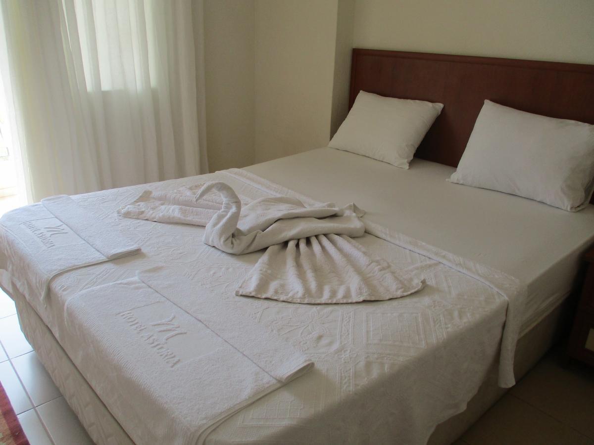 Mandarin Beach Otel Gumuldur Esterno foto
