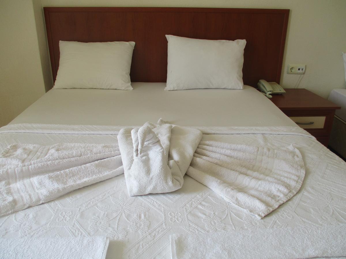 Mandarin Beach Otel Gumuldur Esterno foto