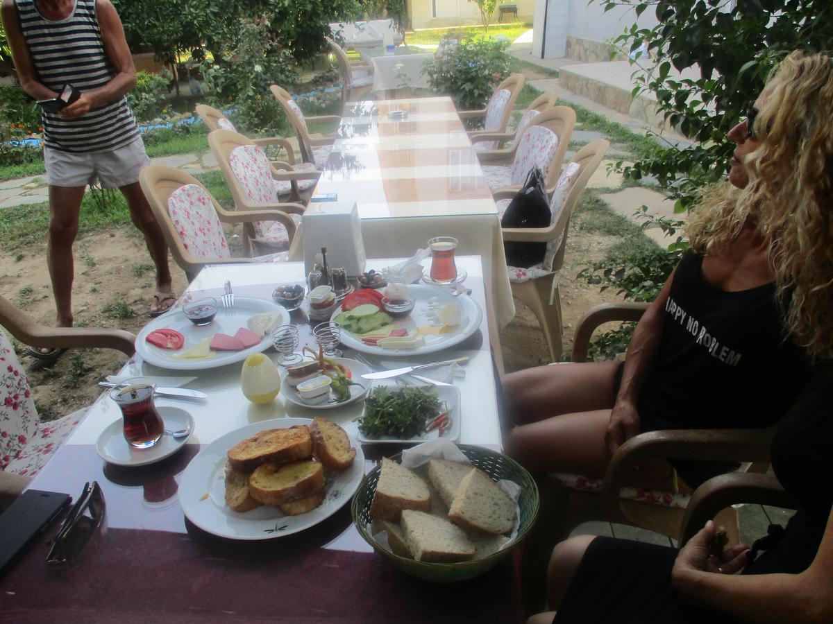 Mandarin Beach Otel Gumuldur Esterno foto